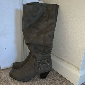 Leather boots